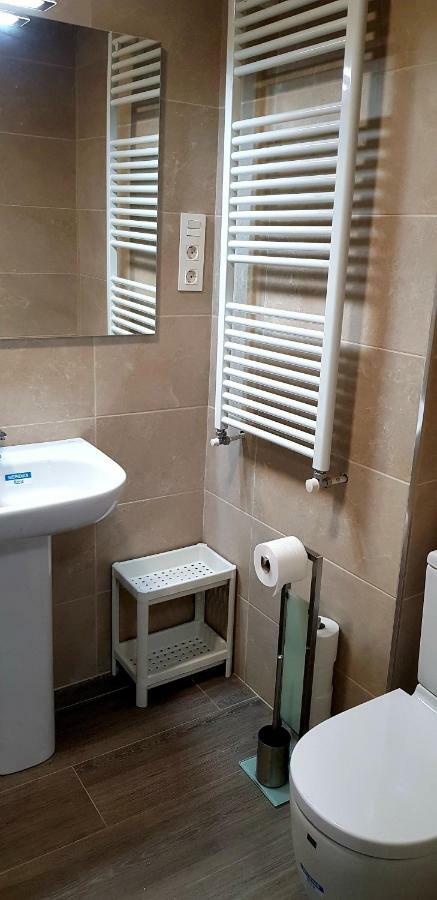 Laia Home Garaje Y Wifi บารากัลโด ภายนอก รูปภาพ